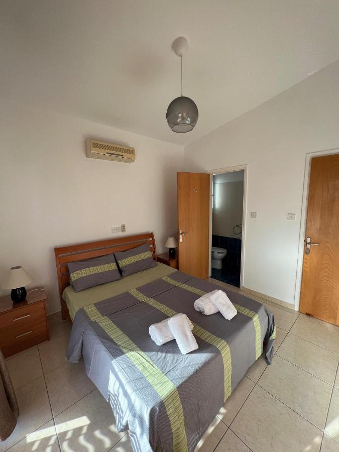 Three Bedroom Casa De Paphos Exterior photo